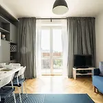Apartment ★bright, Spacious Apartment|palace Of Culture View★ Warsaw